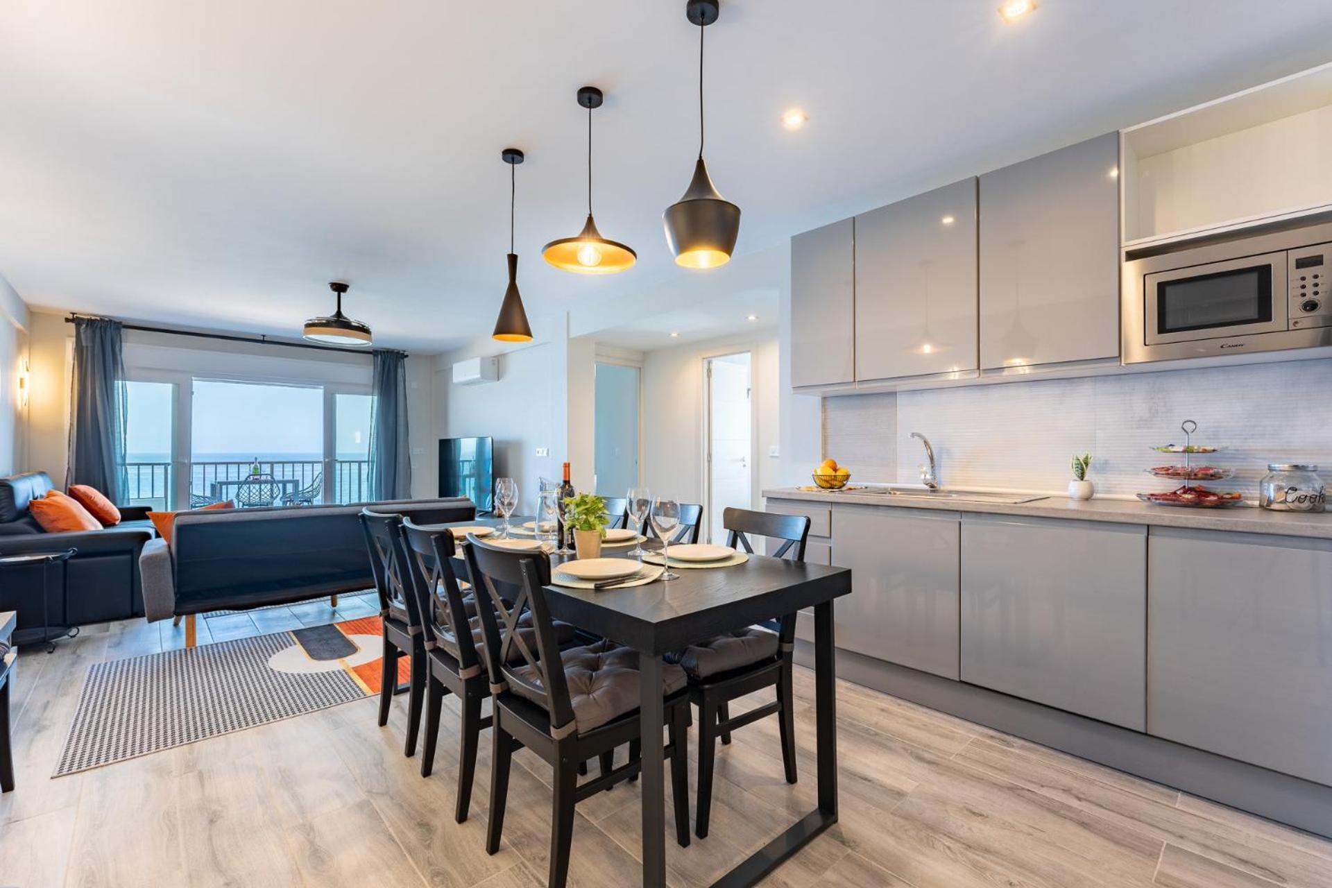 Malagasuite Golden Views Fuengirola Εξωτερικό φωτογραφία