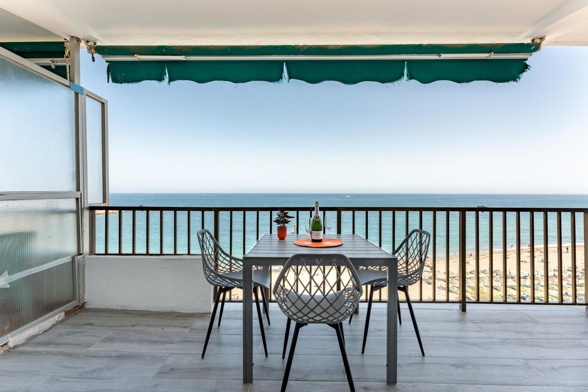 Malagasuite Golden Views Fuengirola Εξωτερικό φωτογραφία