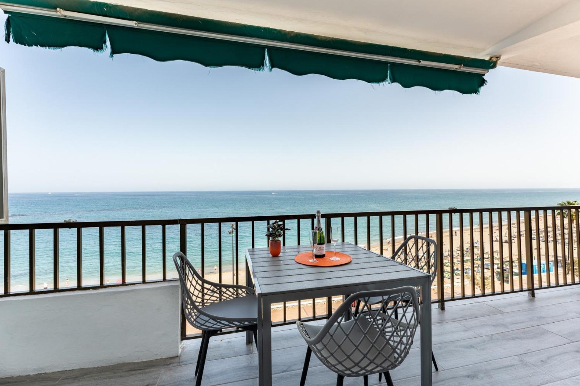 Malagasuite Golden Views Fuengirola Εξωτερικό φωτογραφία