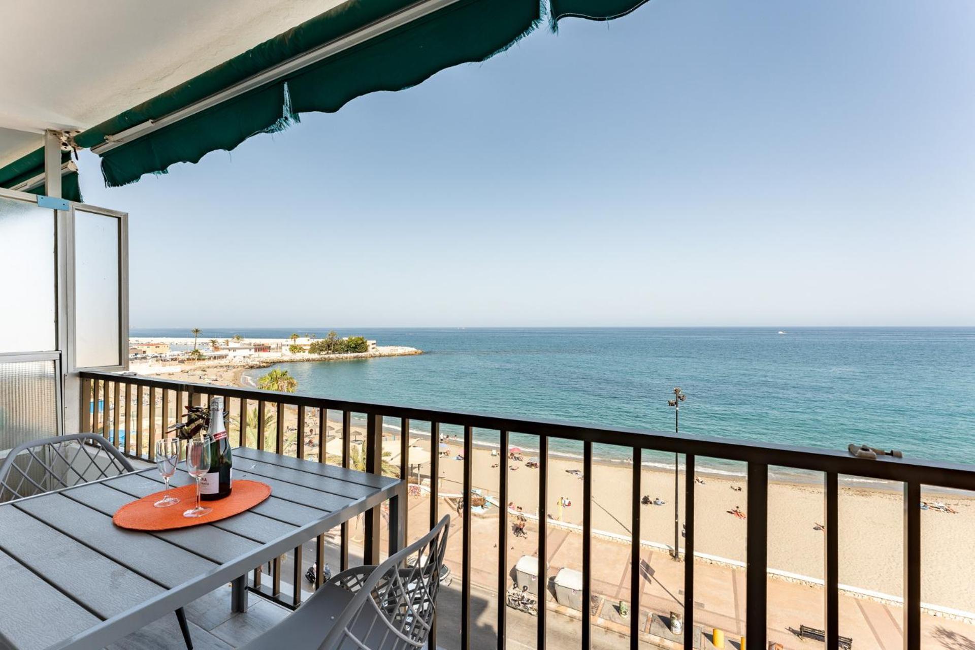 Malagasuite Golden Views Fuengirola Εξωτερικό φωτογραφία